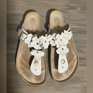 White Birkenstock Gizeh Floral Women's Sandals